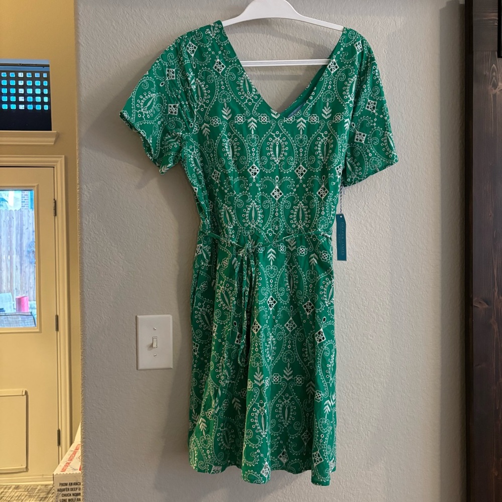 ❗️FINAL❗️NWT Draper James RSVP Green White Eyelet Dress Short Sleeve XL Tie Belt